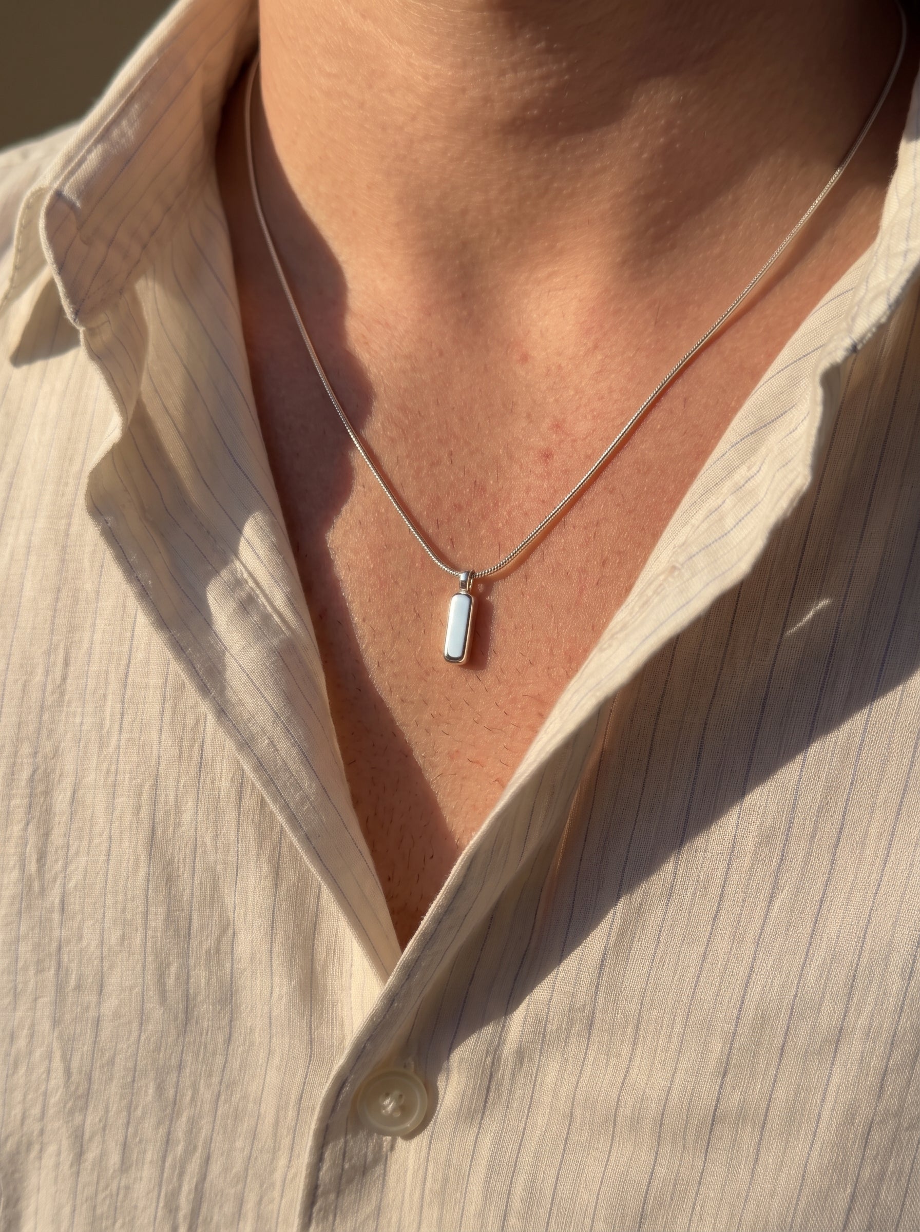 Snake Bar Pendant | Silver