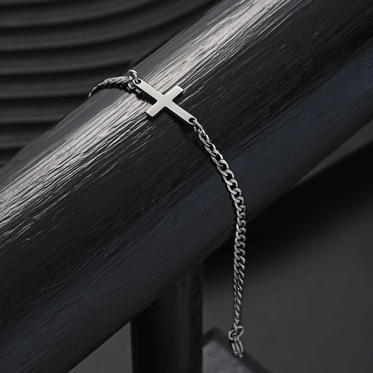 Side Cross Chain | Silver