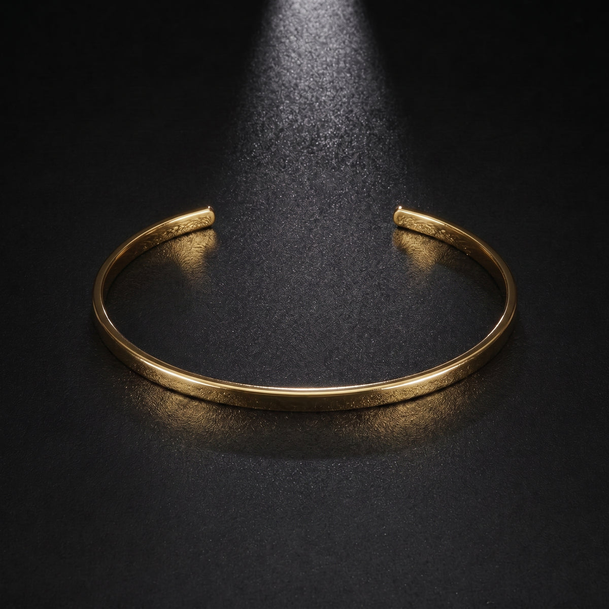 The Signature C-Cuff | Gold