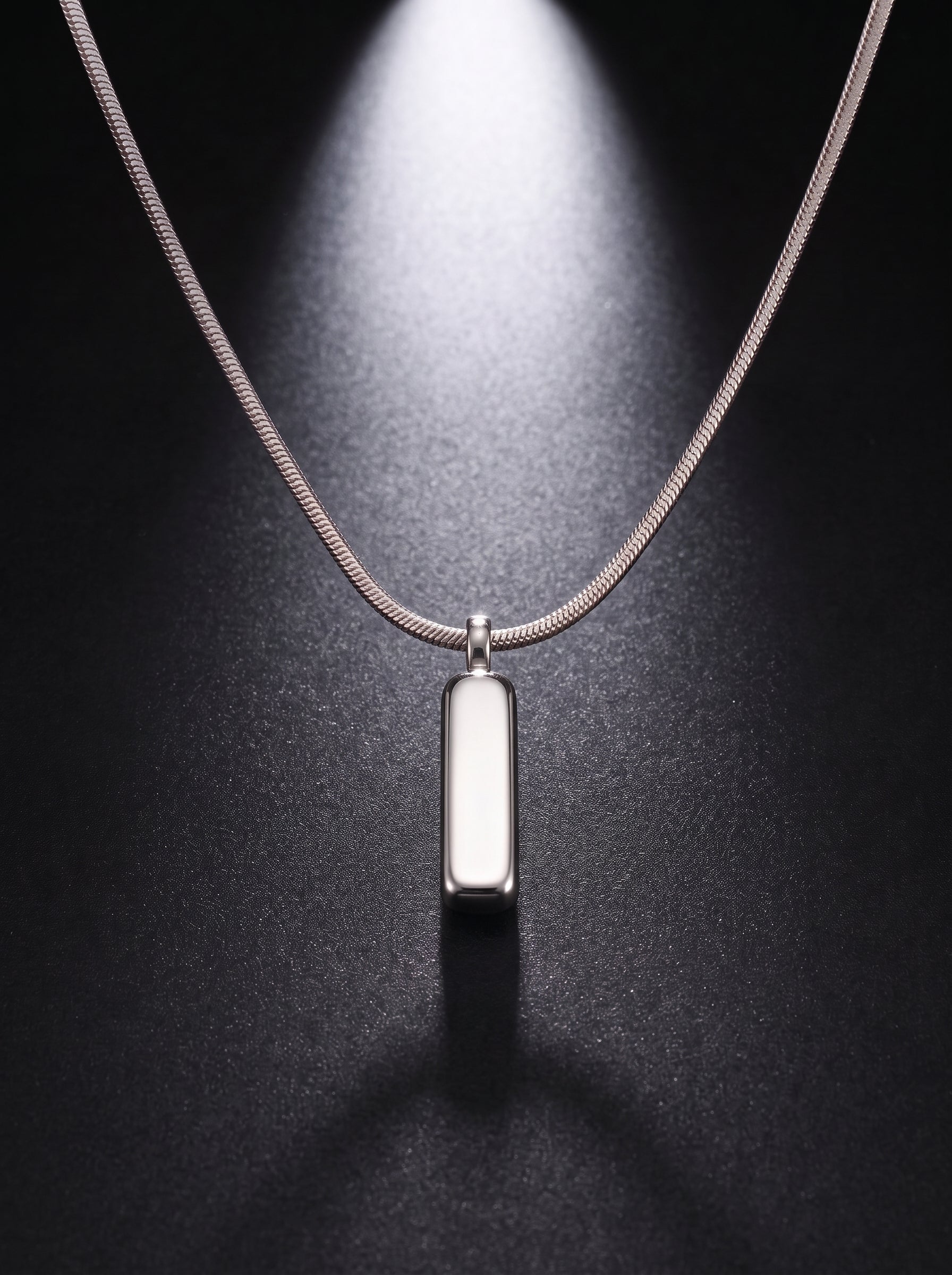 Snake Bar Pendant | Silver